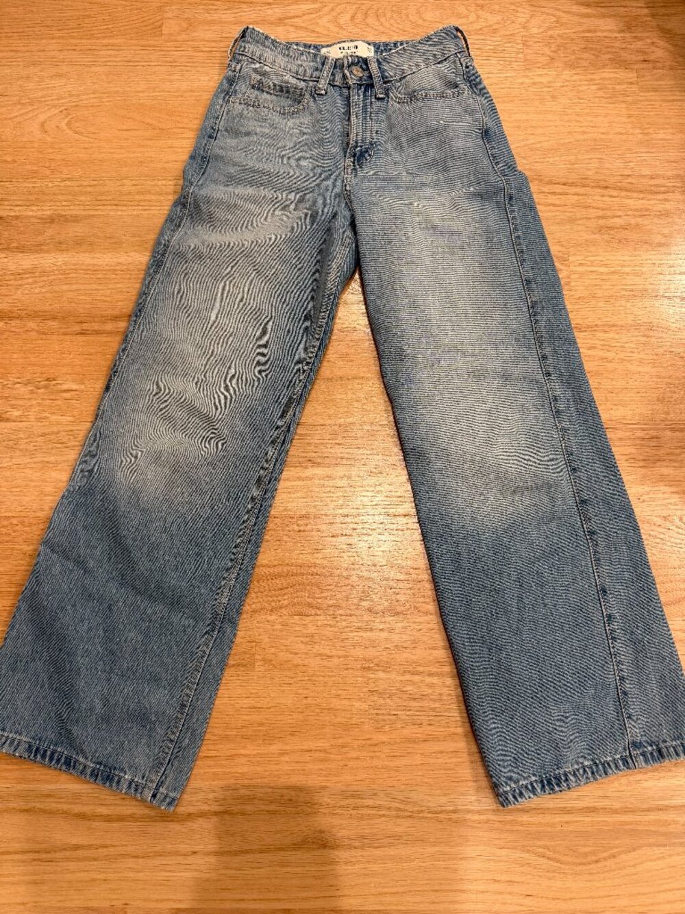 Hollister Jeans, w23 Short, 000s High-Rise Baggy